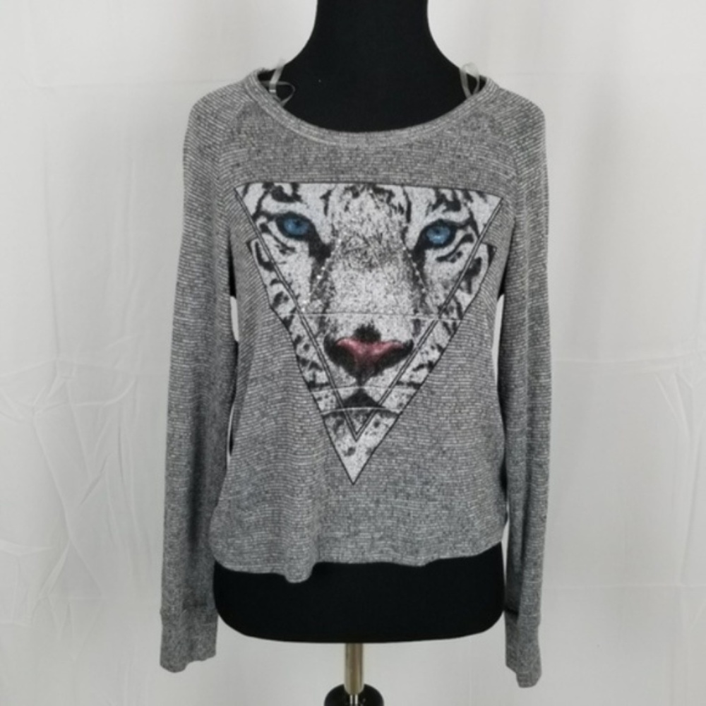 Happening in the Present Tiger Shirt Size Small